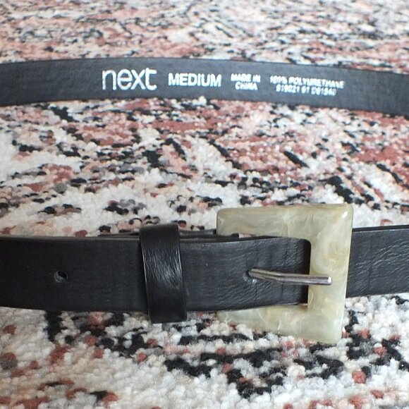 Next Women's Faux Leather Slim Belt Size M - Picture 1 of 3
